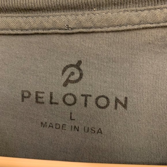 Peloton cycling blue t shirt Mens size large - Picture 3 of 4